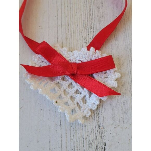 Handmade crochet heart red ribbon ornament Xmas decor - Picture 1 of 3